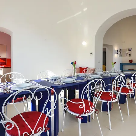 Villa - Olivella